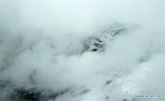 Extraordinary scenery of sea of clouds in NW Chinas Gansu